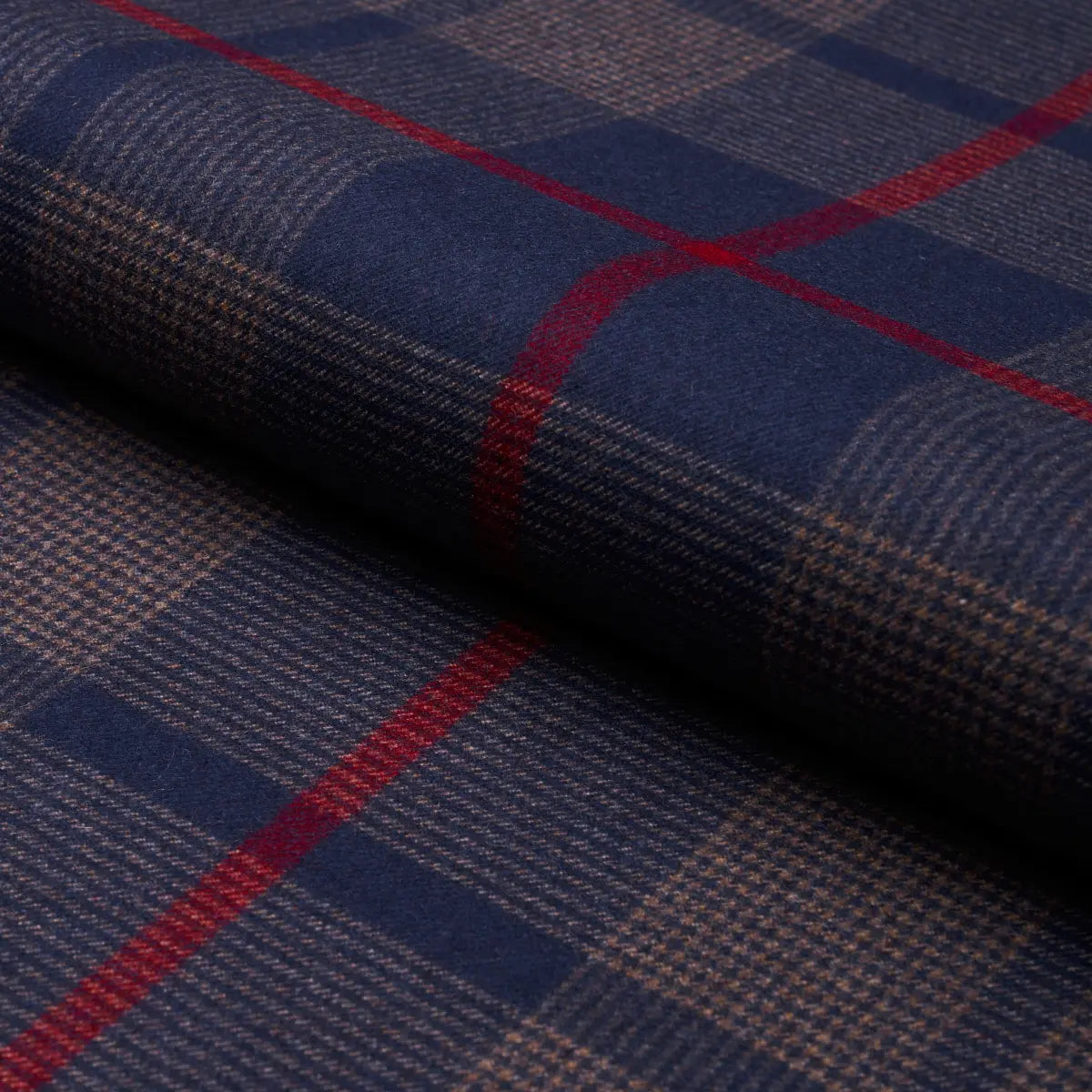Montana Wool Plaid Fabric – Oxford Grey Houndstooth Check, Navy