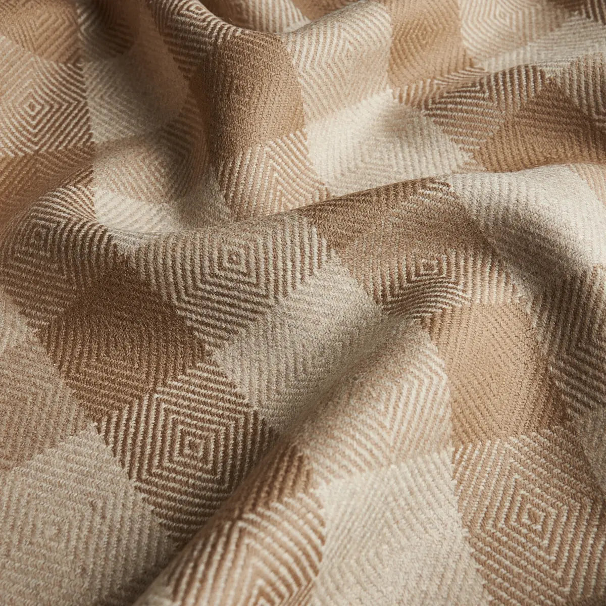 Galt Wool Check Fabric – Coffee-Colored Large-Scale Plaid
