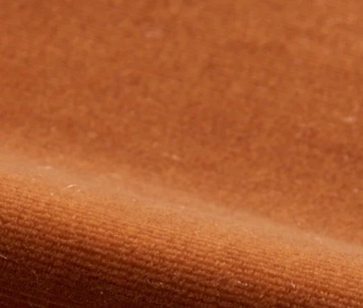 Close-up of brown fabric texture
Velours Uni – Luxury Silk Fabric - Ecaille