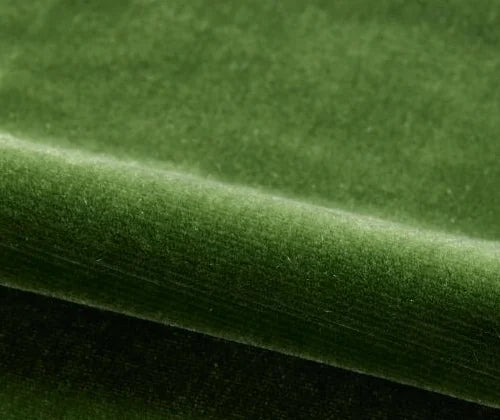 Close-up of a green leaf with detailed texture
Velours Uni – Luxury Silk Fabric -Emeraude