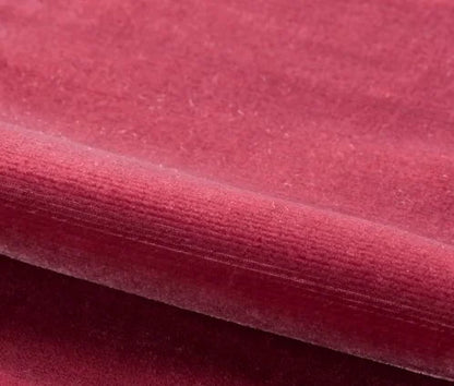 Close-up of red velvet fabric with a soft texture
Velours Uni – Luxury Silk Fabric - Lilas