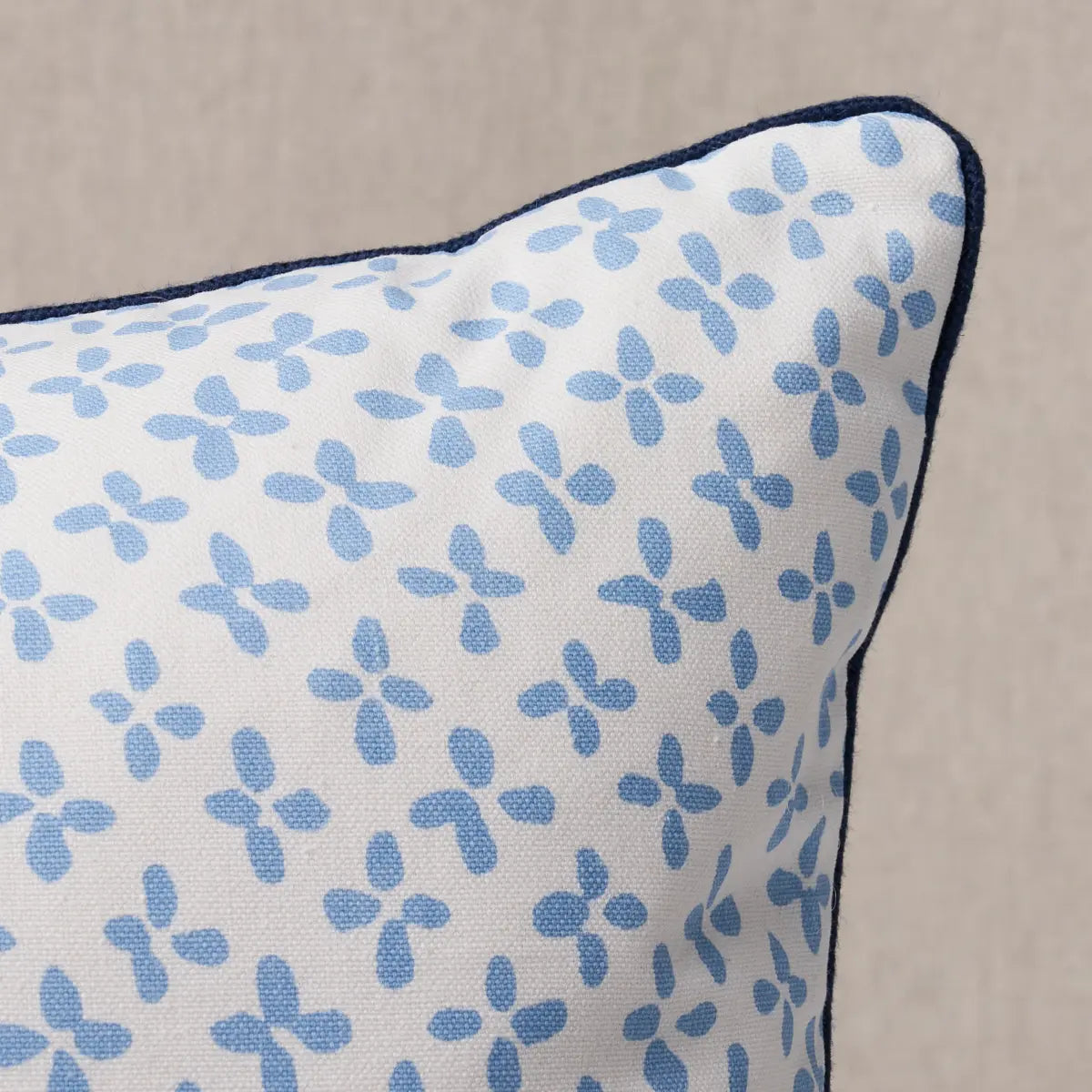 Emerson Pillow