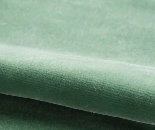 Close-up of green fabric texture
Velours Uni – Luxury Silk Fabric - Turquoise