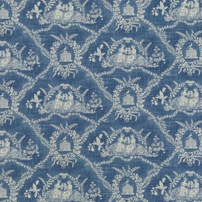Blue and white geometric patterned fabric
Crespieres Printed Cotton, Bleu Ancien