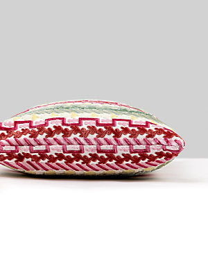 Villelaure Pillow– Throw Cushion